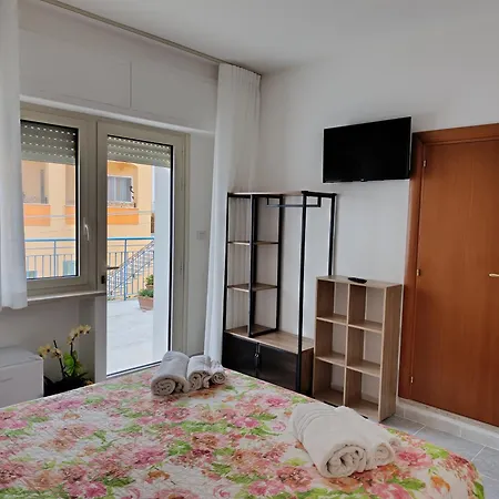 Alojamento de Acomodação e Pequeno-almoço La Tartana Castro (Lecce)