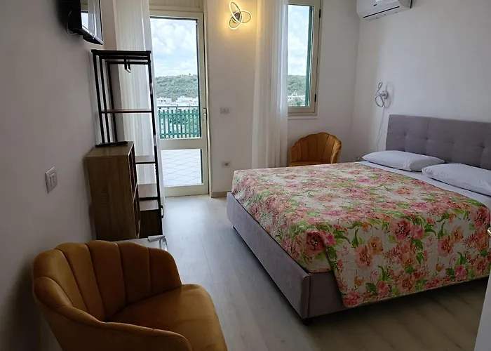 La Tartana 3* Castro (Lecce)