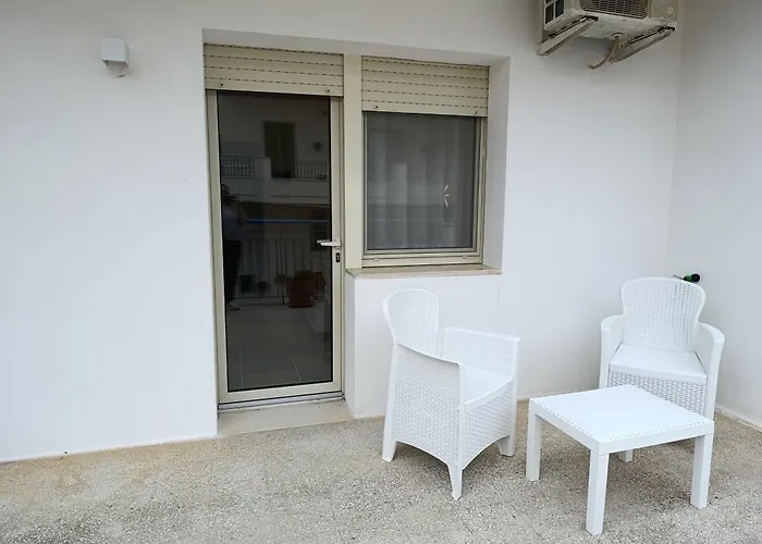 La Tartana Oda ve Kahvaltı Castro (Lecce)